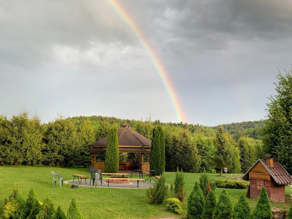 Domki Nad Stawem Uherce Uherce Mineralne Dış mekan fotoğraf